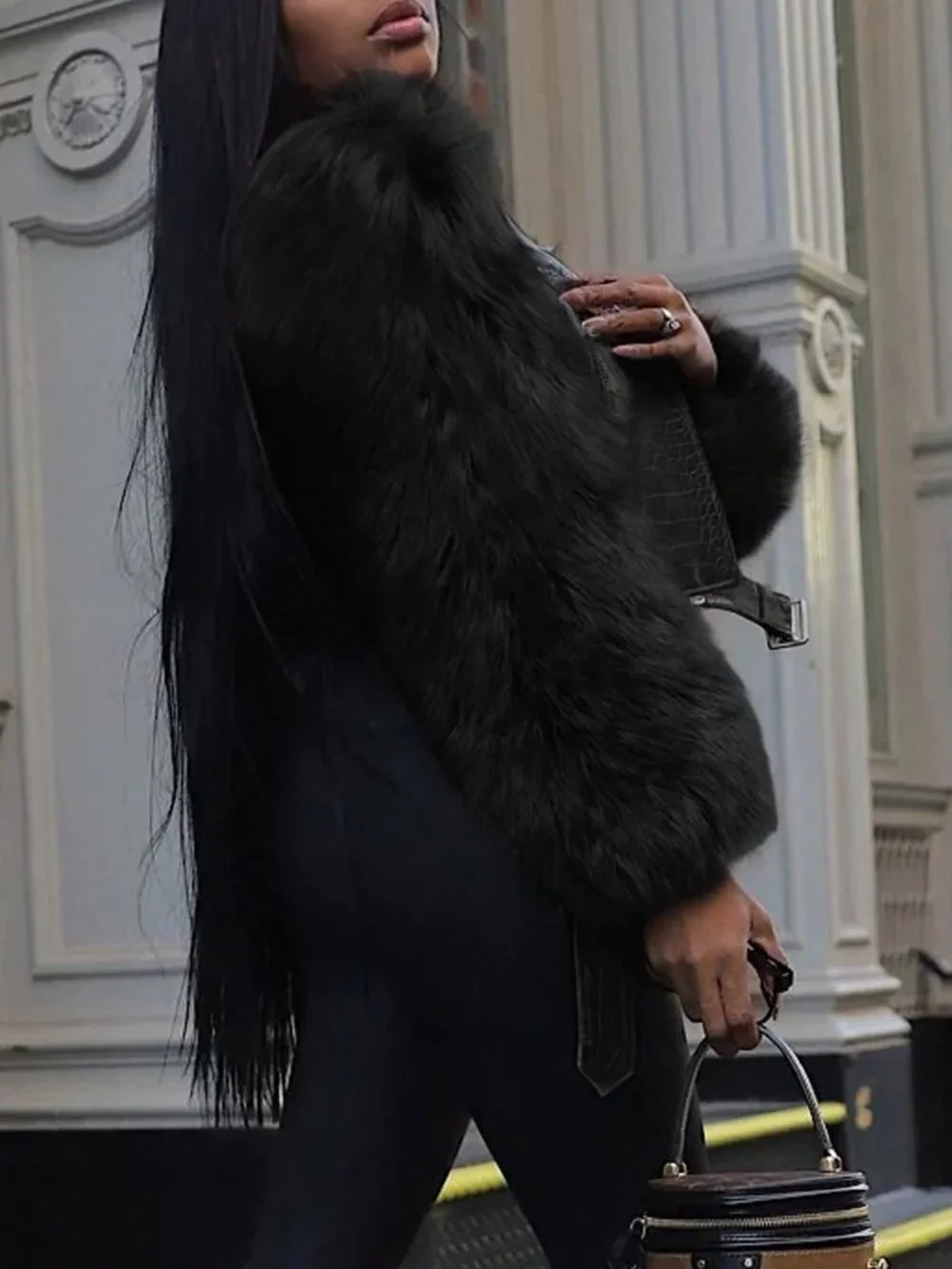 Black Casual Women's Patchwork Faux Fur Jacket - Picture 3 of 6